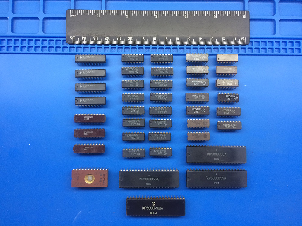 Комплект микросхем для персонального радиолюбительского компьютера Орион-128